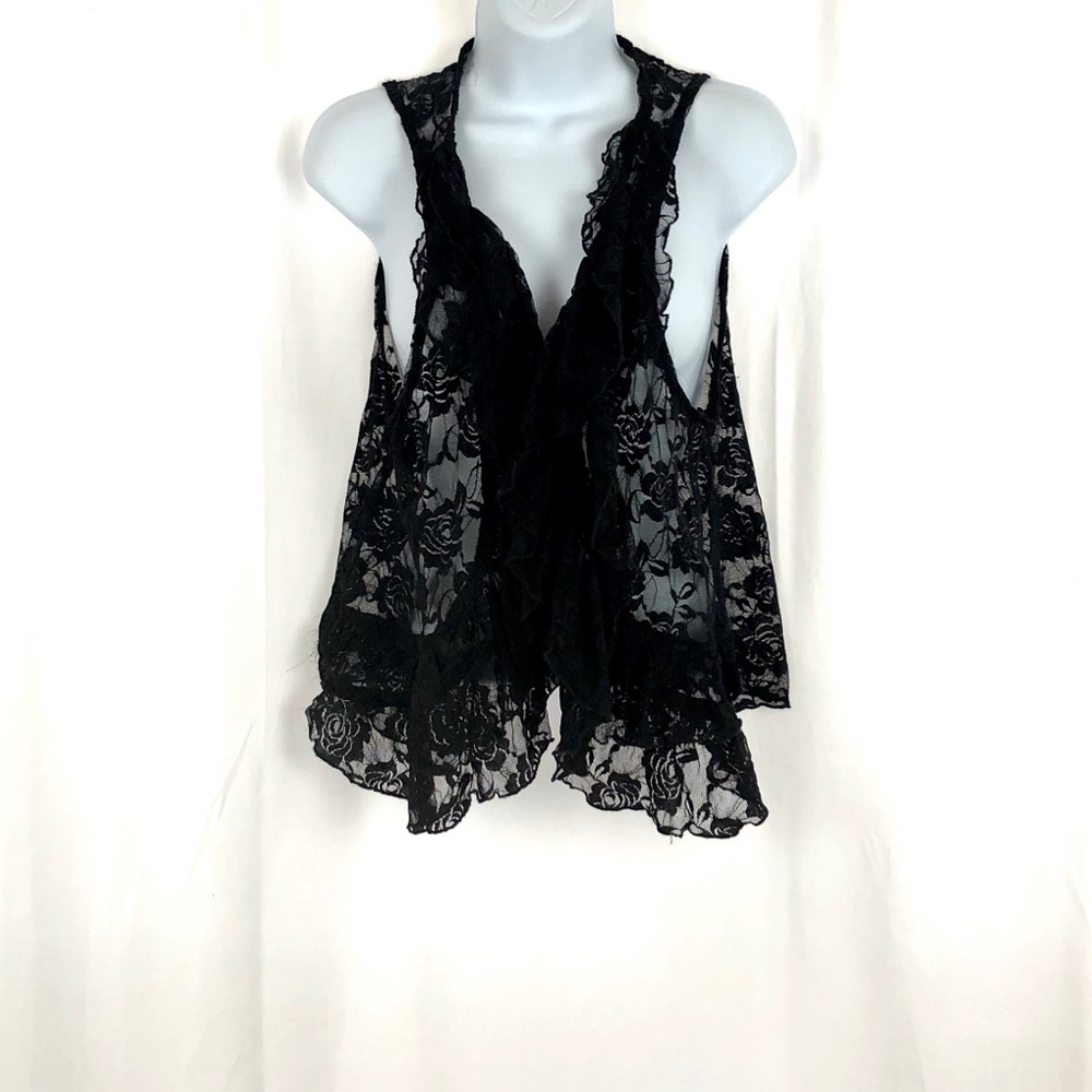 Rock Candy Lace Ruffle Vest M